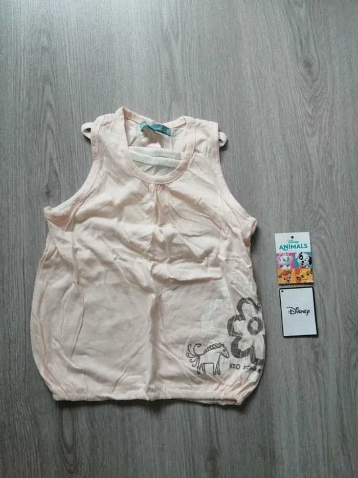 Débardeur rose saumon doublé imprimé fleurs et cheval / vêt affaires / (5ans)