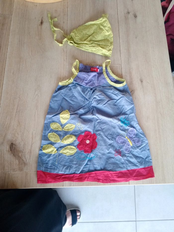 Robe avec foulard tissaia