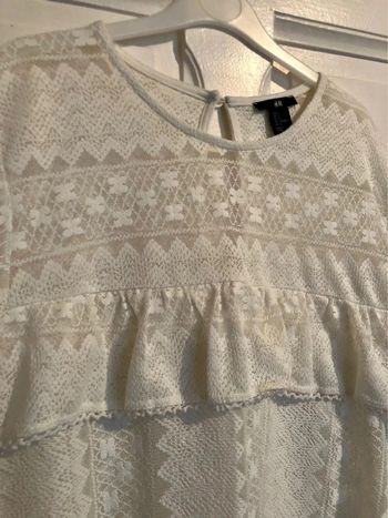 Joli petit haut dentelle