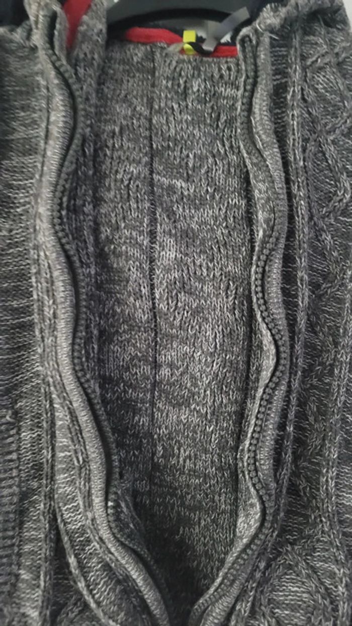 Gilet à capuche - photo numéro 3