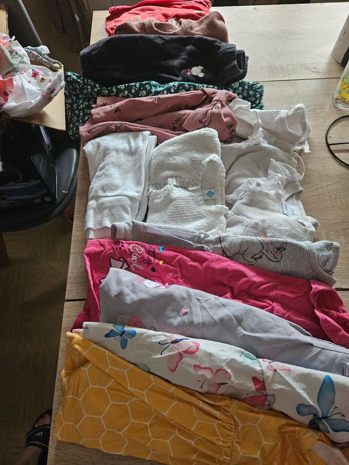 Lot vêtements bébé fille 9mois - photo numéro 3