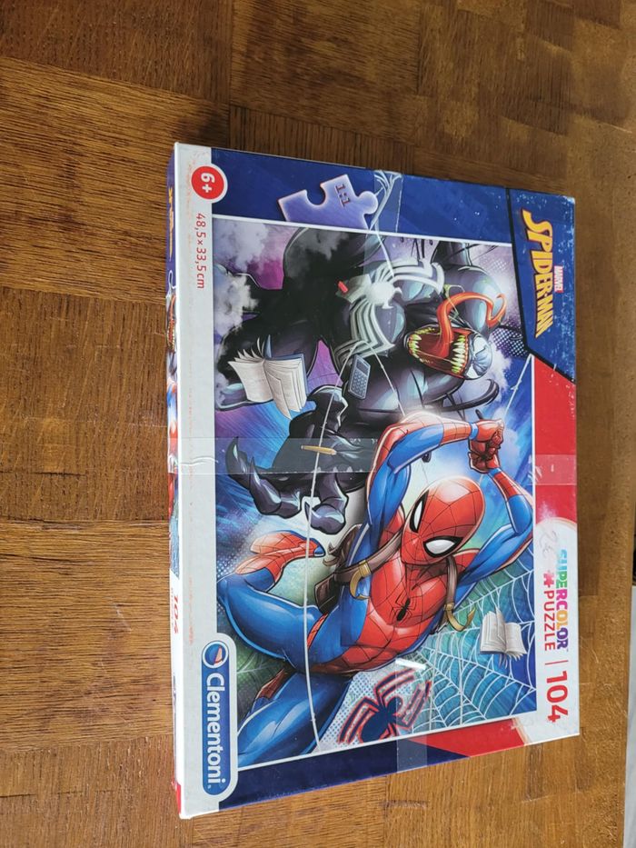 Puzzle 104 pièces Spiderman - photo numéro 3