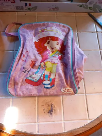 🗑sac à roulettes Charlotte aux fraises