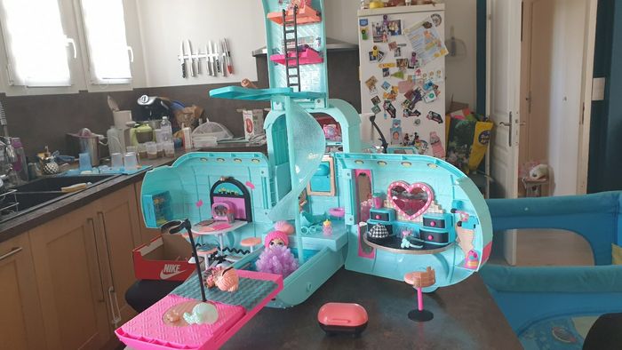 Camping car poupée lol - photo numéro 2