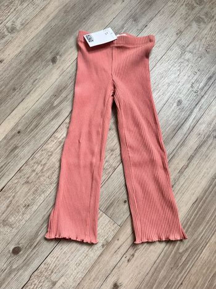 Legging évasée à fente rose corail 2/3 ans h&m - photo numéro 2