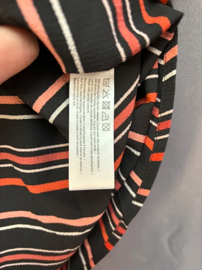 Haut taille 40, teeshirt léger neuf, tee-shirts, tee-shirt - photo numéro 8