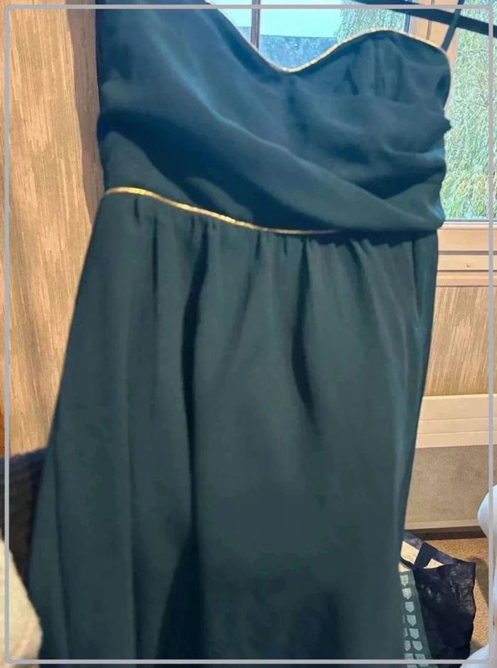 Magnifique robe bustier taille 34 - photo numéro 4