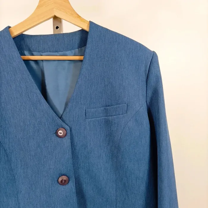 Tailleur vintage bleu Anouk 2 pièces – blazer et jupe boutonnée, taille 44 A1065 - photo numéro 3