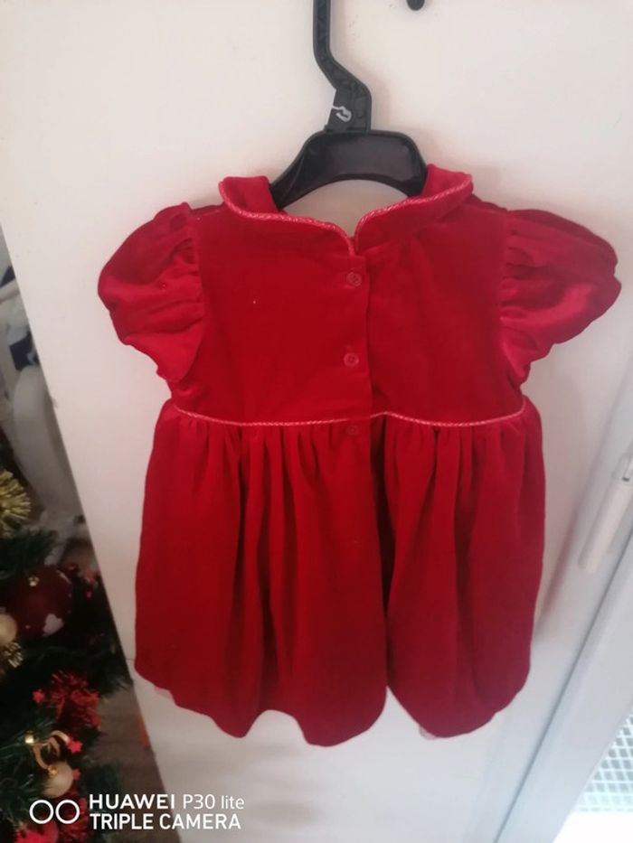 Robe rouge 12 mois - photo numéro 3