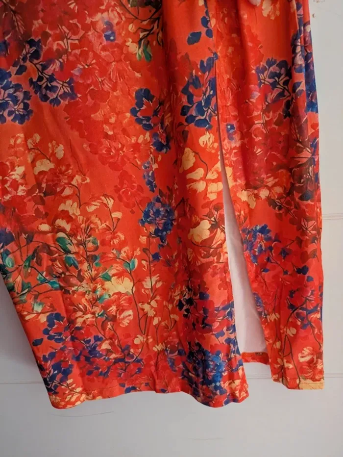 Superbe robe multicolore orange 🧡 - photo numéro 3