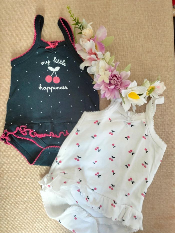 Lot deux bodies bébé 3 mois