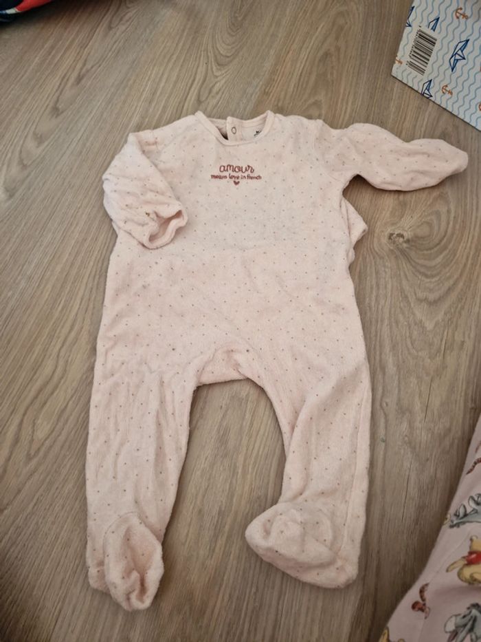 Pyjama bébé fille taille 9 mois