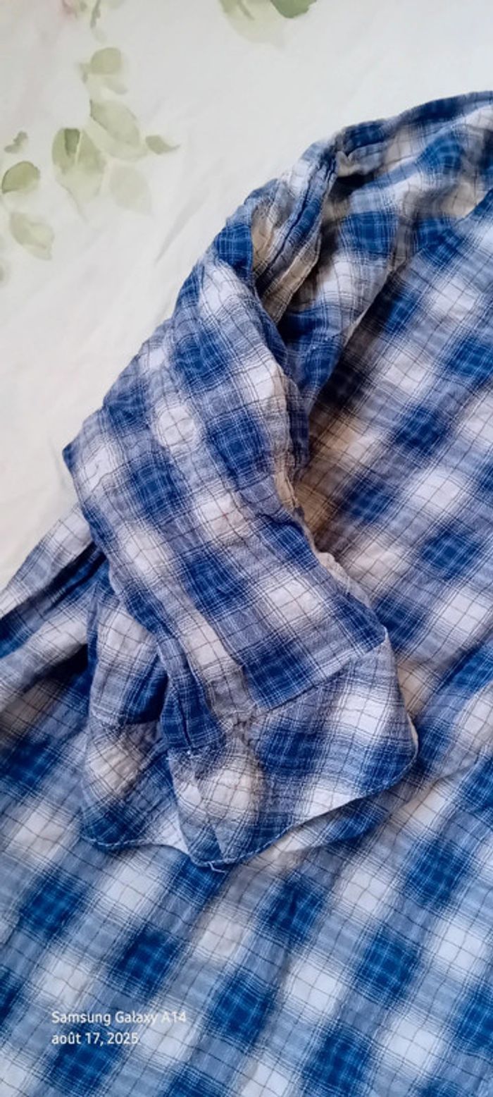 Chemise manches 3/4 ajustables à carreaux col V et boutons bleu femme 48/50 m&s mode - photo numéro 11
