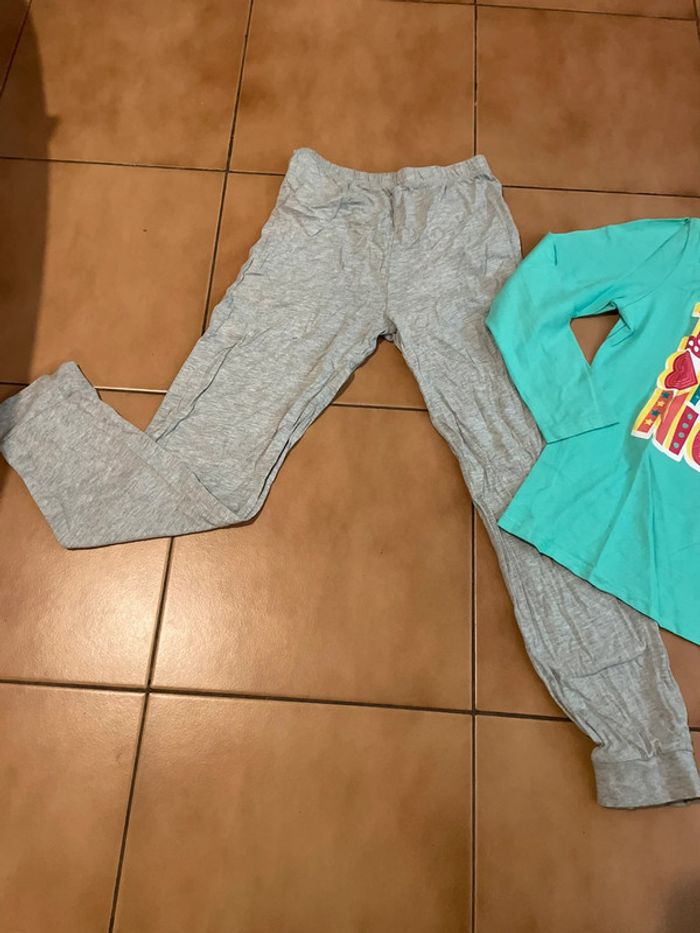 Pyjama fille 7/8 ans - photo numéro 5