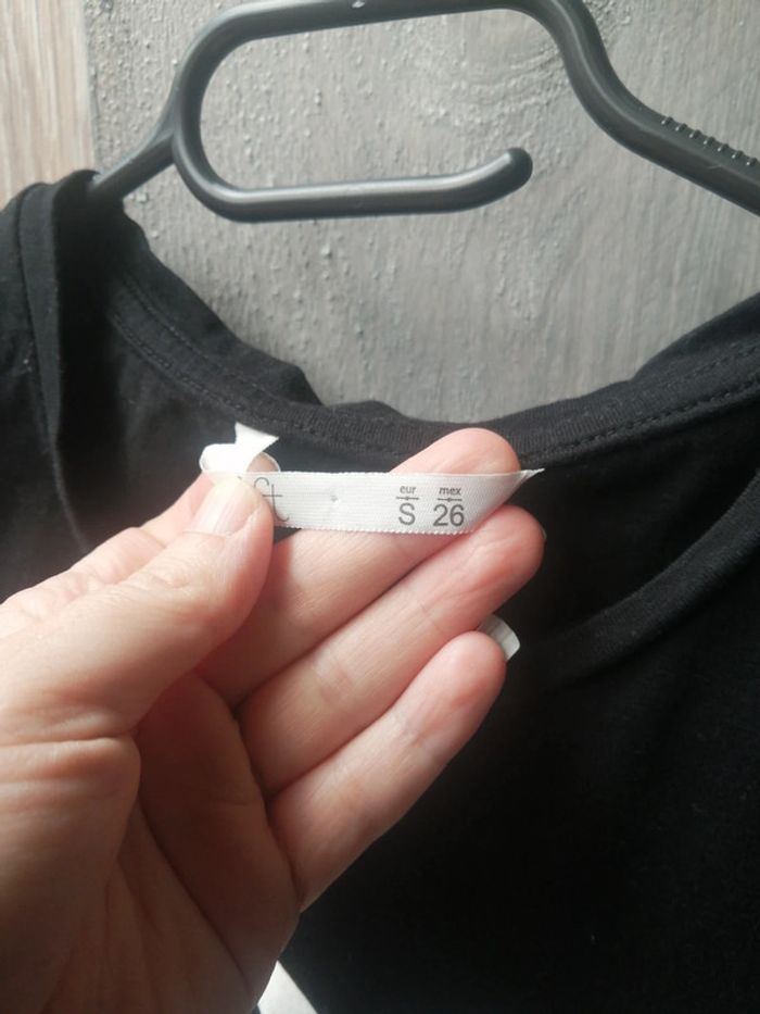 Tee shirt manche courte Taille S - photo numéro 5