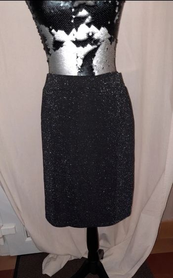 Jupe noir brillante inextenso 