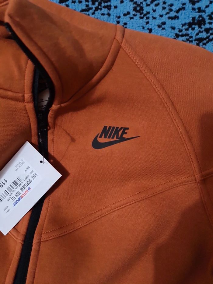 Sweat Nike tech orange pour femme - photo numéro 3