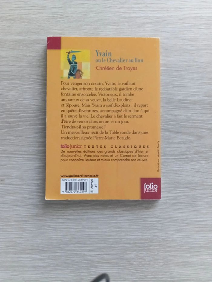 Livre : Yvain ou le Chevalier au lion de Chrétien de Troyes - photo numéro 2