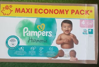 Couches Pampers harmonie
