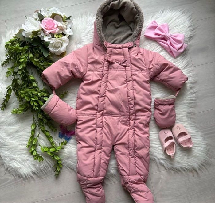 Combinaison 3-6 mois neuve