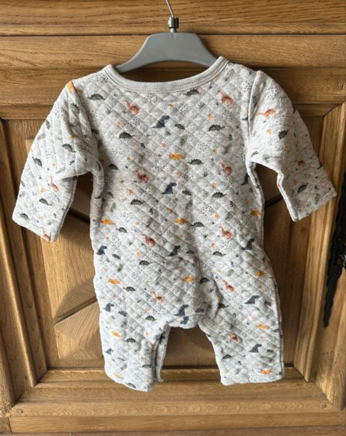 Combinaison - 3/6 mois - photo numéro 2