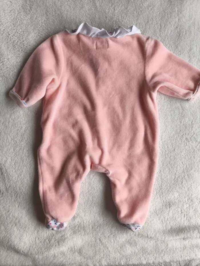 Pyjama 1 pièce 1 mois - photo numéro 6