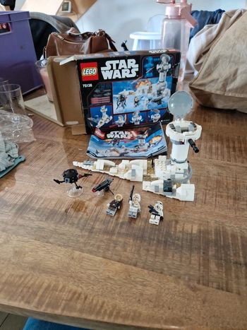 Lego star wars 75138