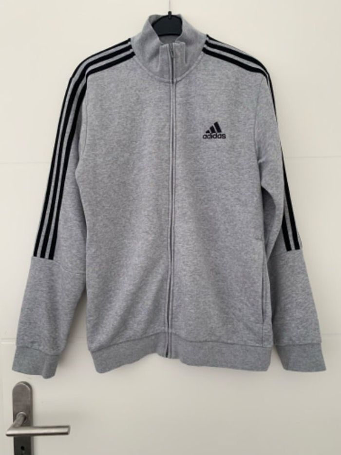 Veste zippée Adidas taille 180