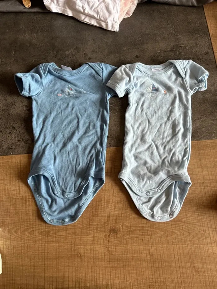 Lot de 2 bodys manches courtes bébé garçon, petit bateau 3 mois