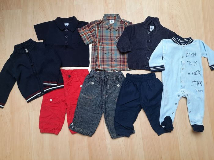 Lot vêtements garçon 6 mois. Petit bateau