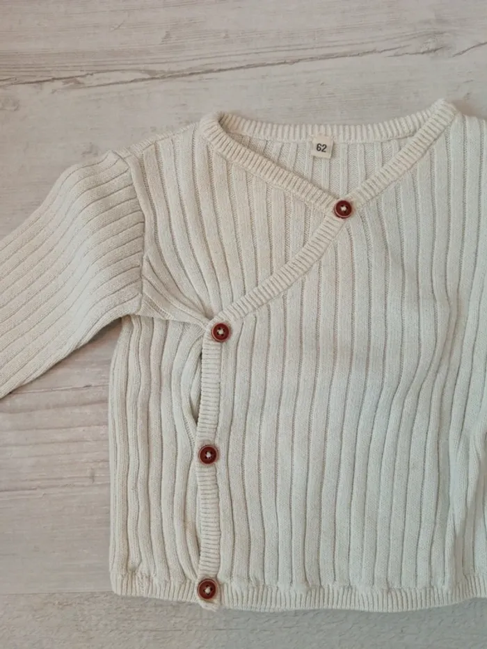 Gilet fermeture croisée 62cm - photo numéro 2