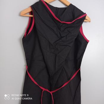 Robe tunique noire capuche lutin t36 Coline