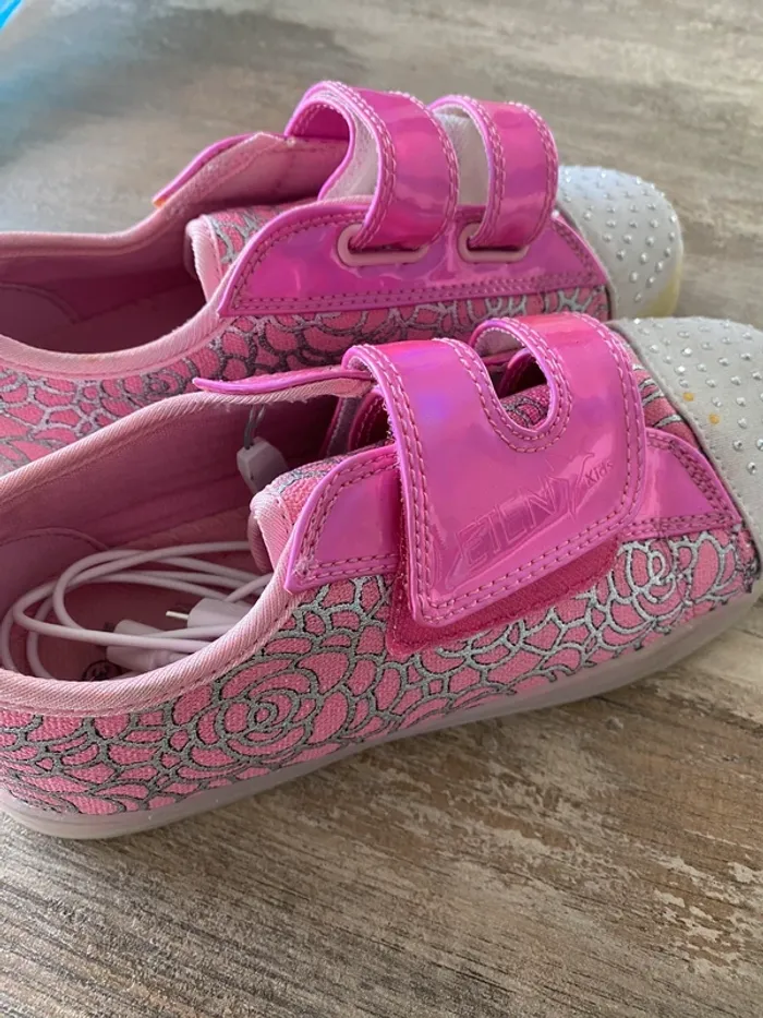 Chaussures baskets fille lumineuses taille 36 - photo numéro 9