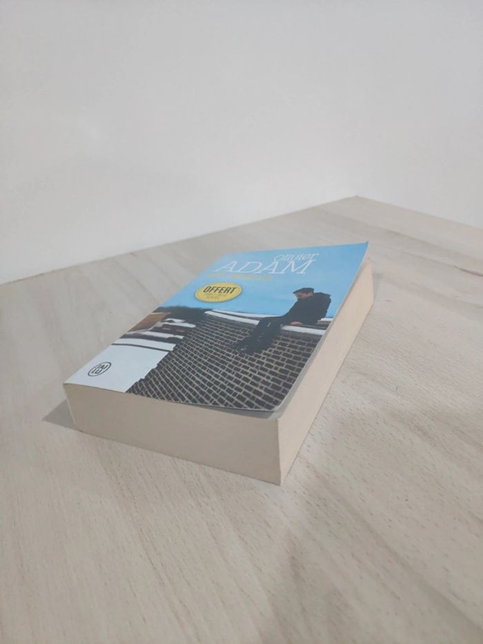 Livre poche Les lisières Adam Olivier - photo numéro 3