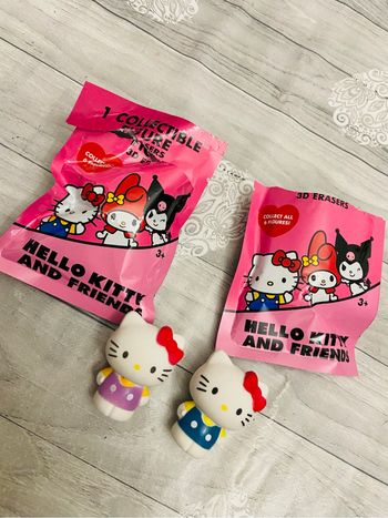 Lot figurines hello kitty