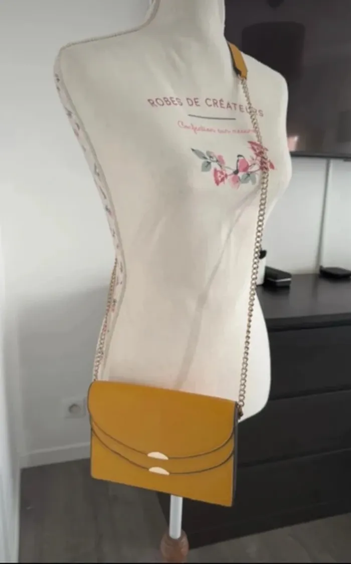 Sac à main bandoulière jaune H&M