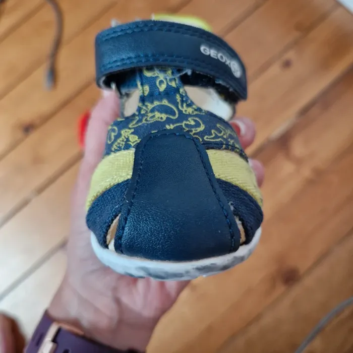 Chaussures bébé - sandales - Geox - Taille 18 - photo numéro 6