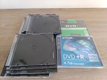 Lot Boîtiers CD - CD et DVD vierged