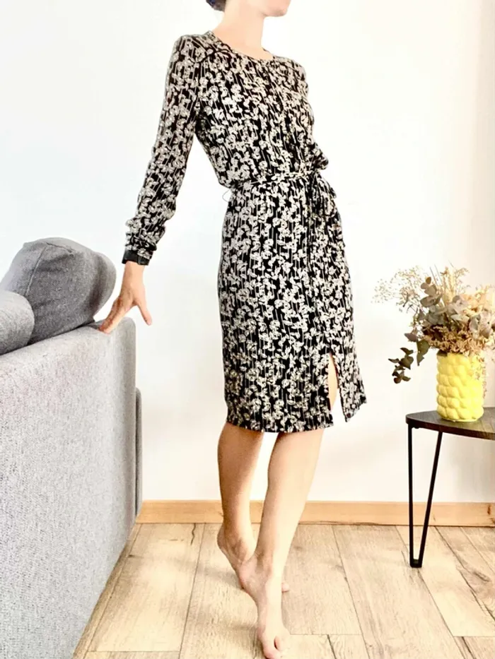 Robe Sessun en taille XS - Très bon état - photo numéro 3