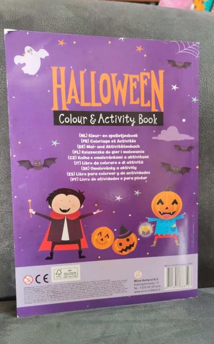 Livre d'activité et coloriage Halloween - photo numéro 2