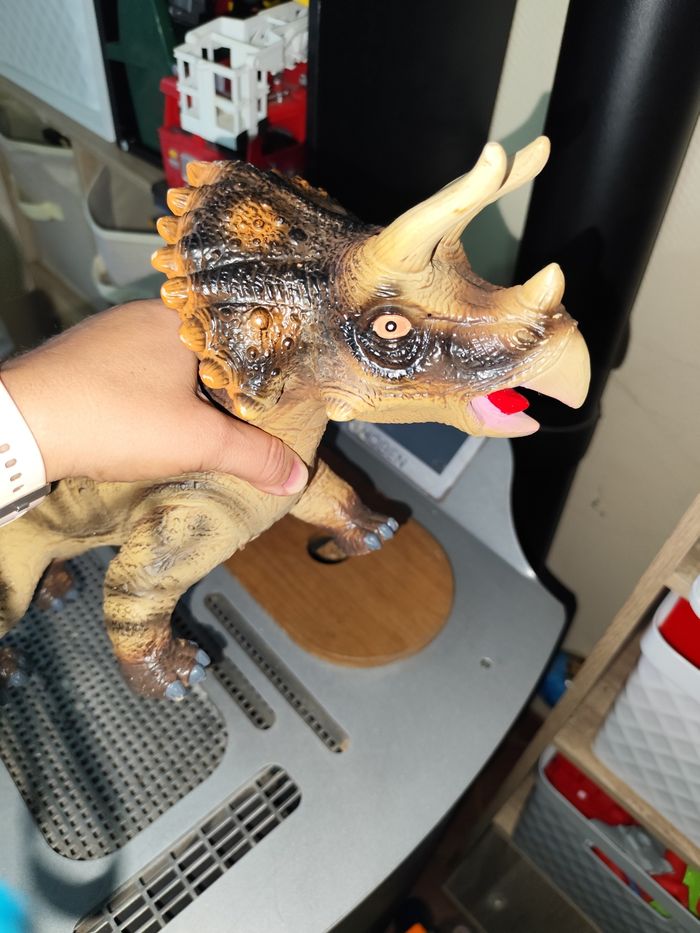 Dinausaure - photo numéro 2