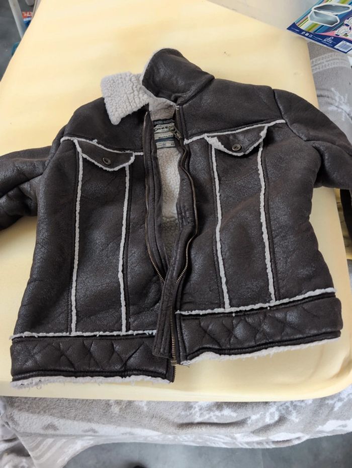 Veste creeks