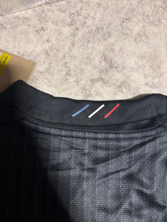 Maillot Vitinha PSG noir - photo numéro 4