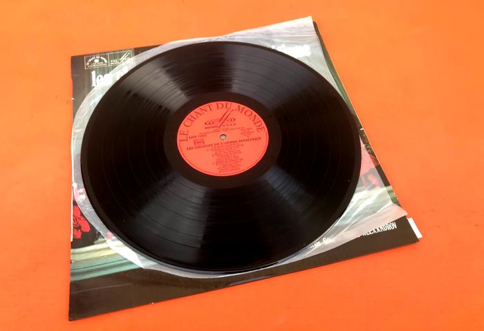 Vinyle 33 tours Les Choeurs de l' armée Soviétique au Palais des Sports de Paris (1974) - photo numéro 5