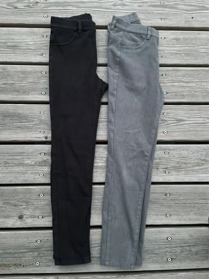 Lot 2 pantalons skinny leggings Uniqlo technologie Heattech