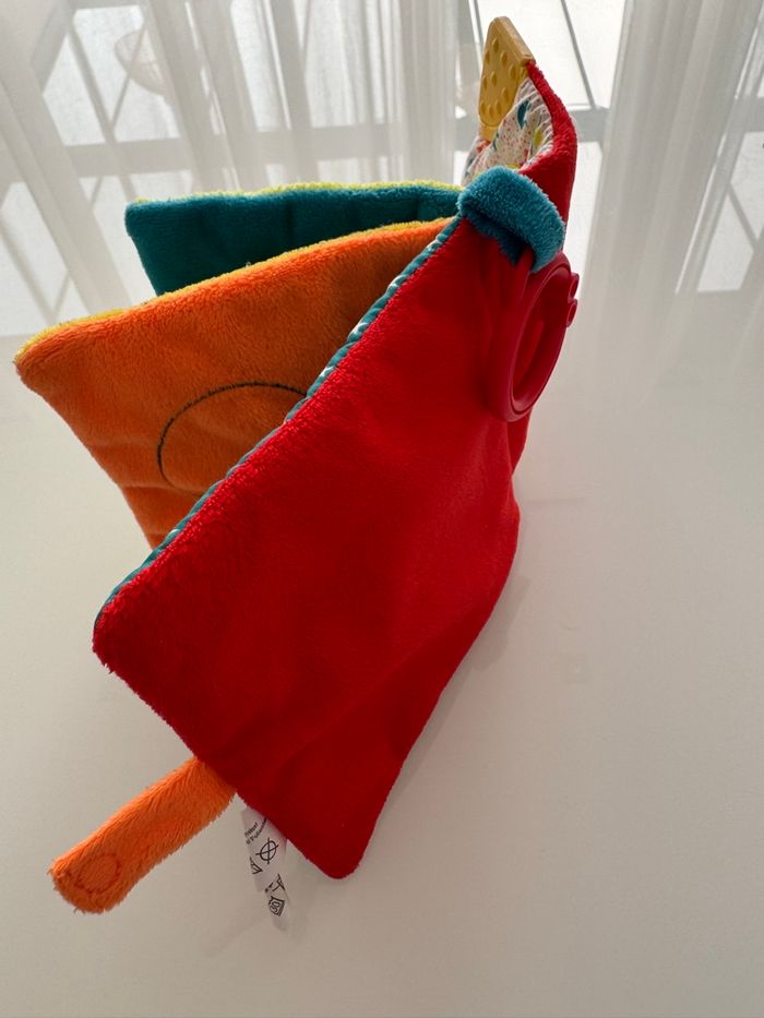 Livre sensoriel bébé - photo numéro 2