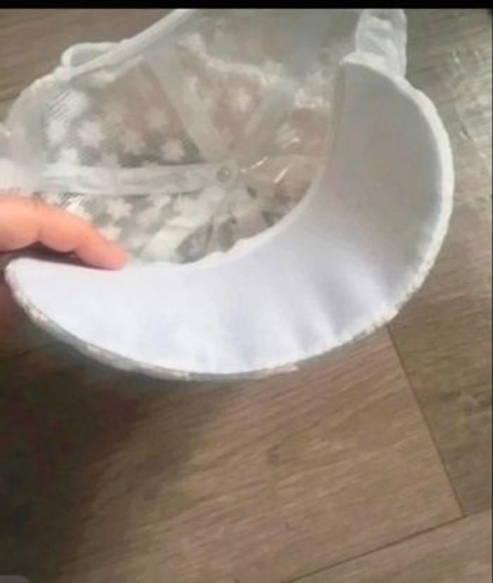 Casquette réglable pour femme NEUVE couleur blanc - photo numéro 4