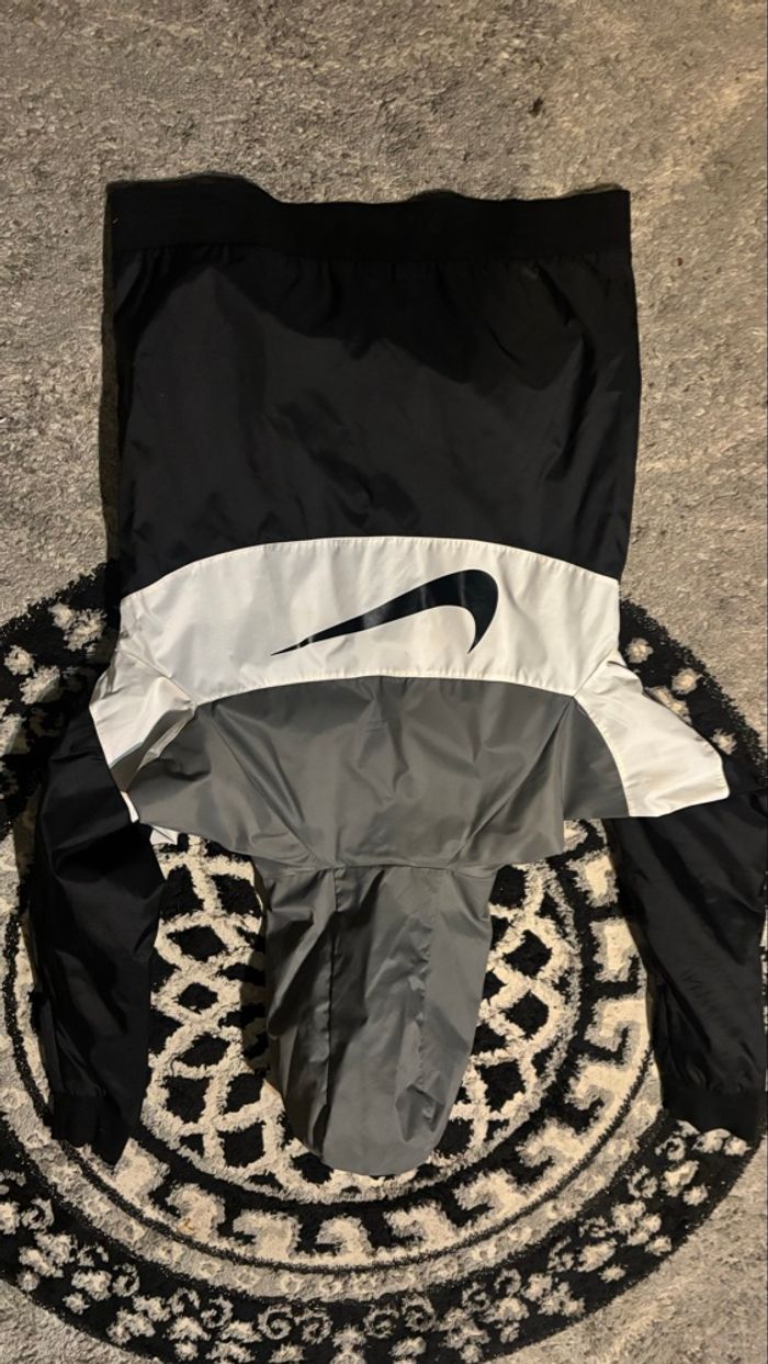 Veste coupe vent Nike - photo numéro 3