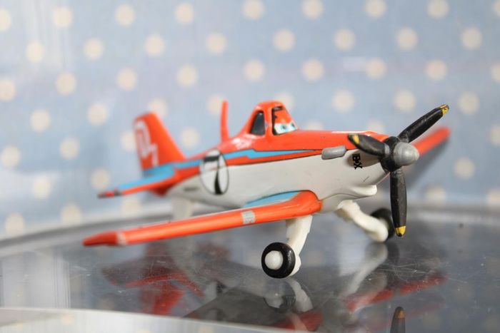 Disney Pixar planes Dusty