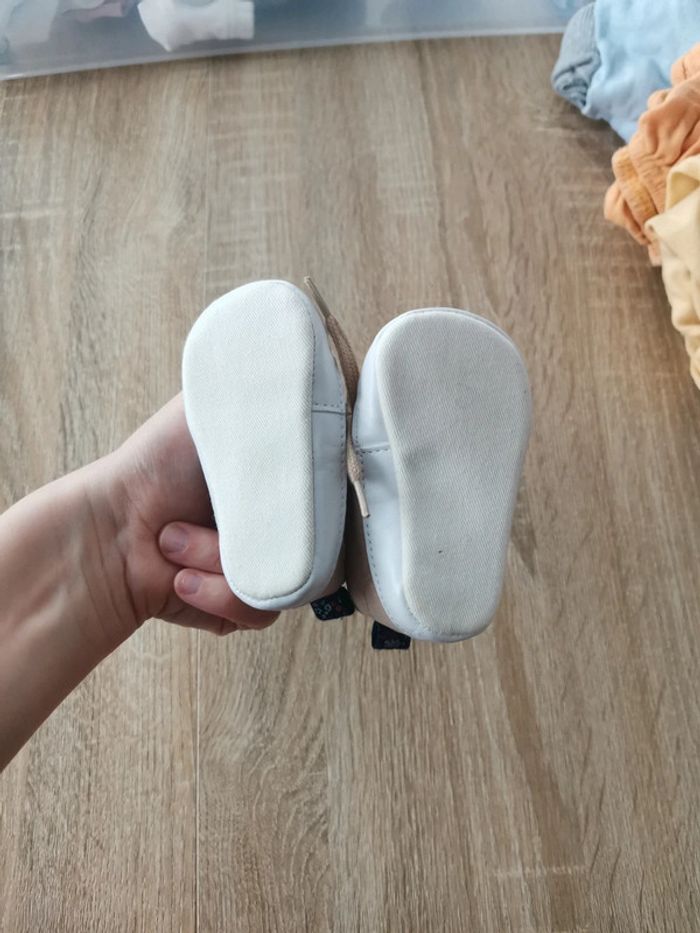 Chaussures tissus beiges fleurs - photo numéro 4